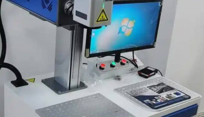 食品包裝袋高速在線(xiàn)視覺(jué)噴碼解決方案，替代傳統(tǒng)油墨噴碼機(jī)打印