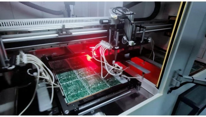 大幅面多位置視覺(jué)定位打標(biāo)系統(tǒng)