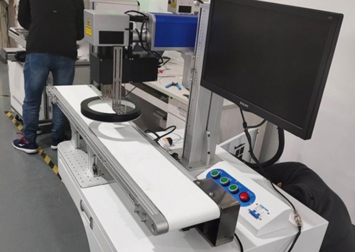 二手紫外激光打標(biāo)機：高性價比的工業(yè)標(biāo)記解決方案