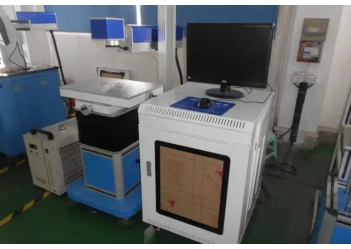 紫外激光打標(biāo)機租賃：靈活高效的工業(yè)標(biāo)記解決方案