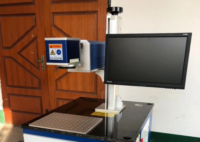 紫外激光打標機在電池行業應用