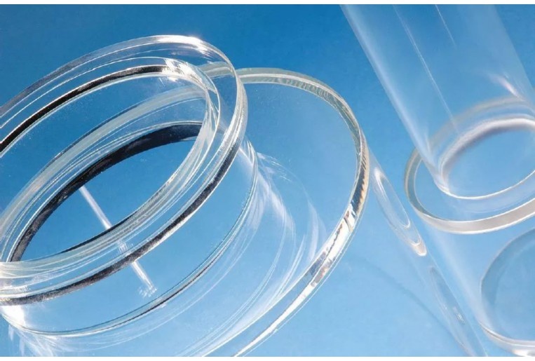 塑料激光焊接機(jī)廠家報(bào)價(jià)全解析：2025年價(jià)格因素、選購(gòu)指南與市場(chǎng)趨勢(shì)