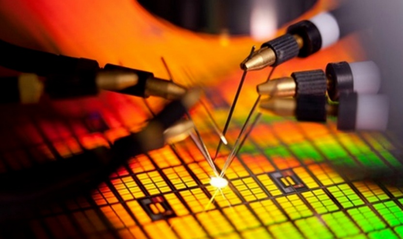 精密劃片機減少微裂紋與毛刺的有效策略