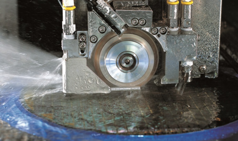 精密劃片機選購五大關(guān)鍵參數(shù)詳解