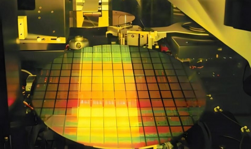 精密劃片機數字孿生與遠程監控應用