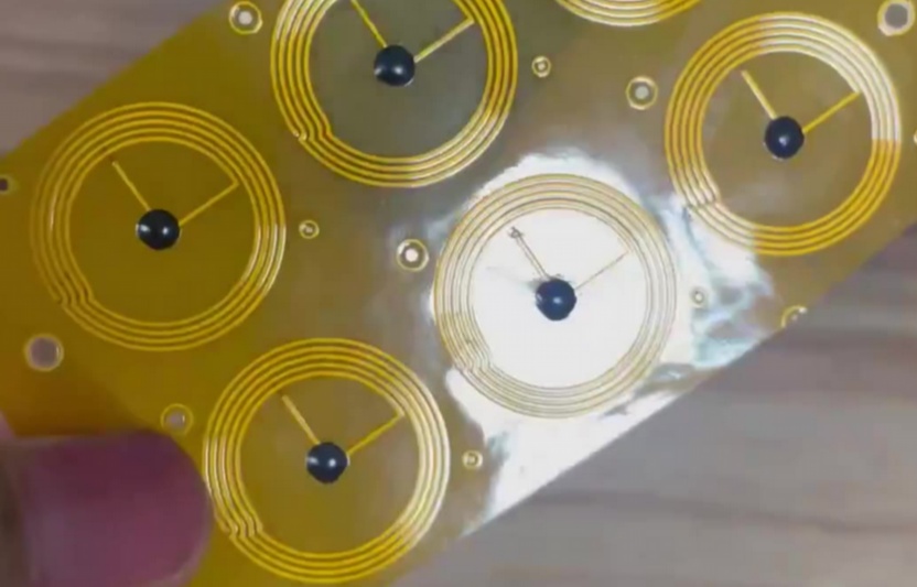 激光模切機MES數據采集與實時監控方法