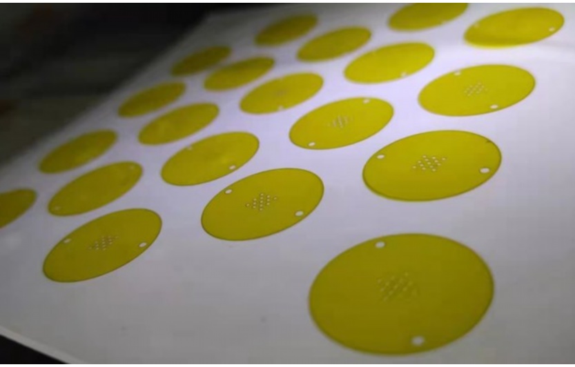 光纖激光與CO?激光模切技術路線分析