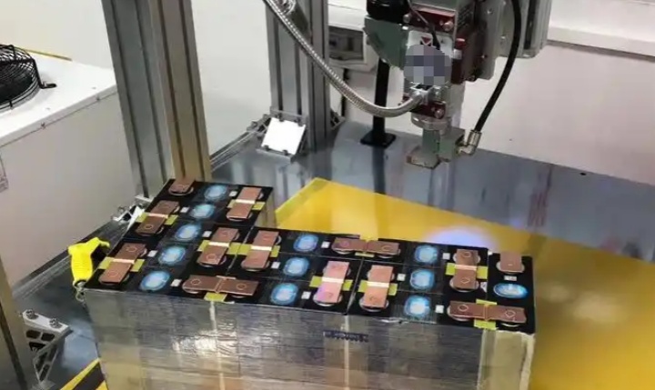 電池焊接機行業應用案例