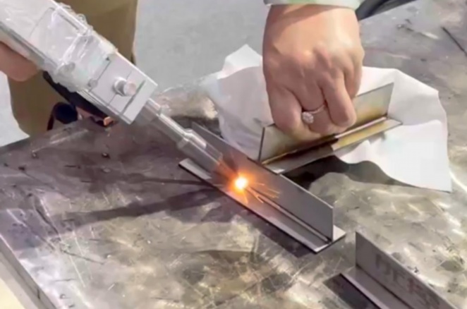 光纖激光焊接機(jī)品牌口碑實(shí)測報(bào)告