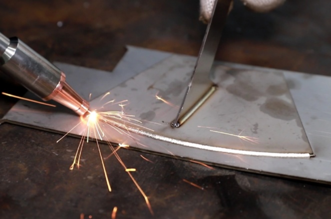 光纖激光焊接機在新能源行業(yè)的增長機會