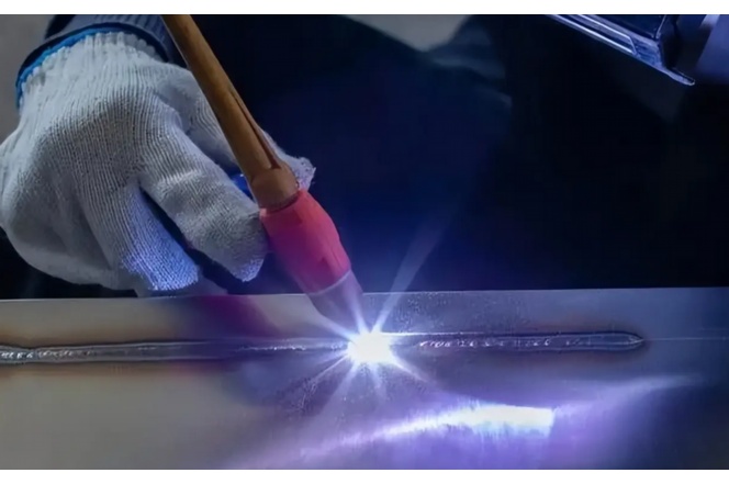 光纖激光焊接機報價虛高的三大原因分析