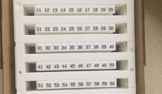 端子標(biāo)記條用什么設(shè)備制作