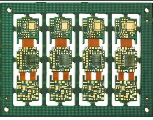 軟硬結(jié)合板漲縮控制:剛?cè)岵糠譄崤蛎浵禂?shù)差異致對(duì)位偏移